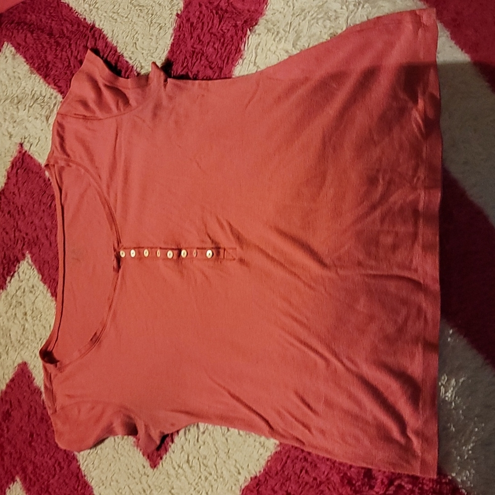 Ladies short sleeve shirt